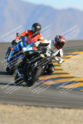 media/Jan-19-2023-Racers Edge (Thu) [[69d0b4dc55]]/B Group/Session 5 (Turn 12)/